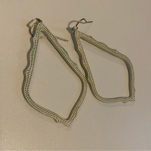 kendra scott earrings